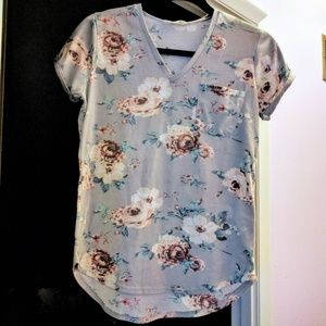 Stella Tweed - Floral V-neck Tee